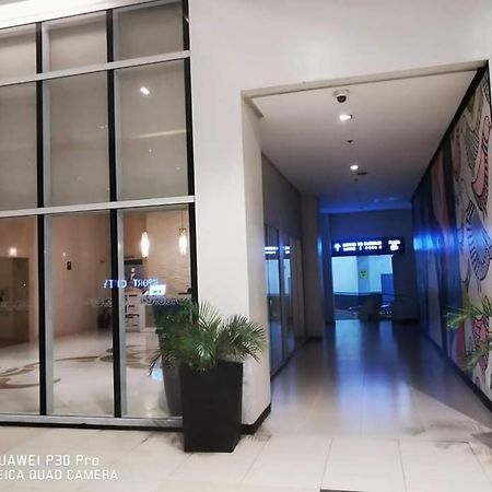 Staycation Condotel @150Newport Pasay City Manila Exteriér fotografie